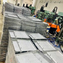 χυτό-προβολέας-στέγασμα